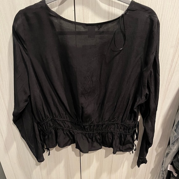 H&M - Picture 2 of 2